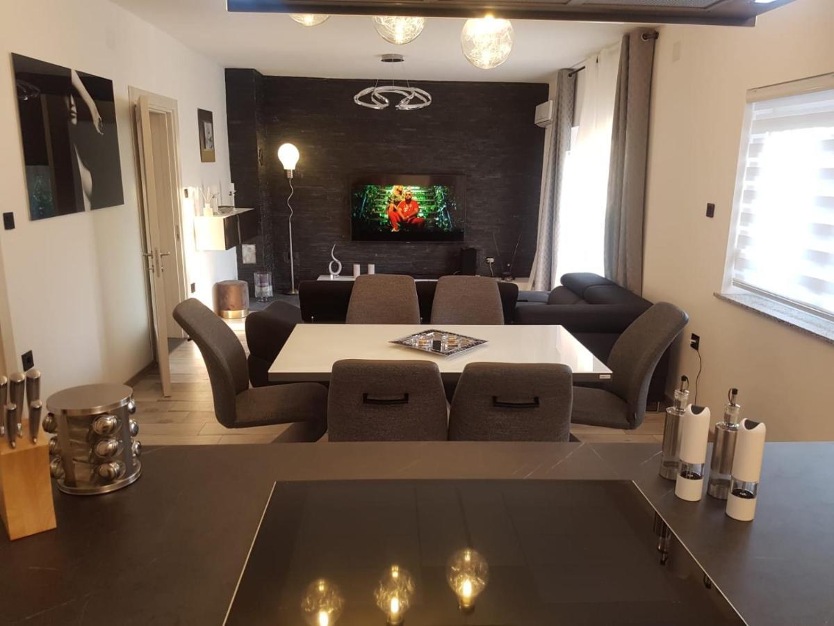Seaview Apartment Moritz Senj  Exterior foto